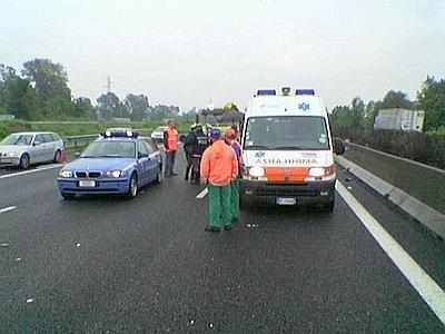 autostrada ambulanza