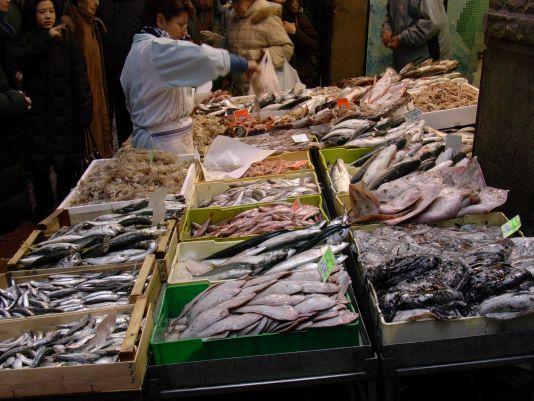 pesce mercato ittico