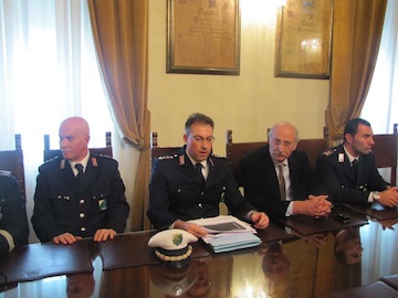 assessore-Santilli-e-comandante-Maggitti