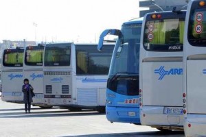 autobus-arpa-abruzzo-pendolari-abbonamenti-biglietti-300x200