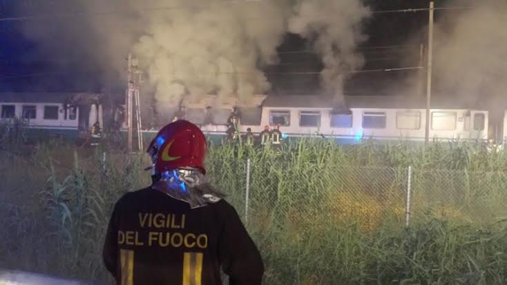 Intercity a fuoco